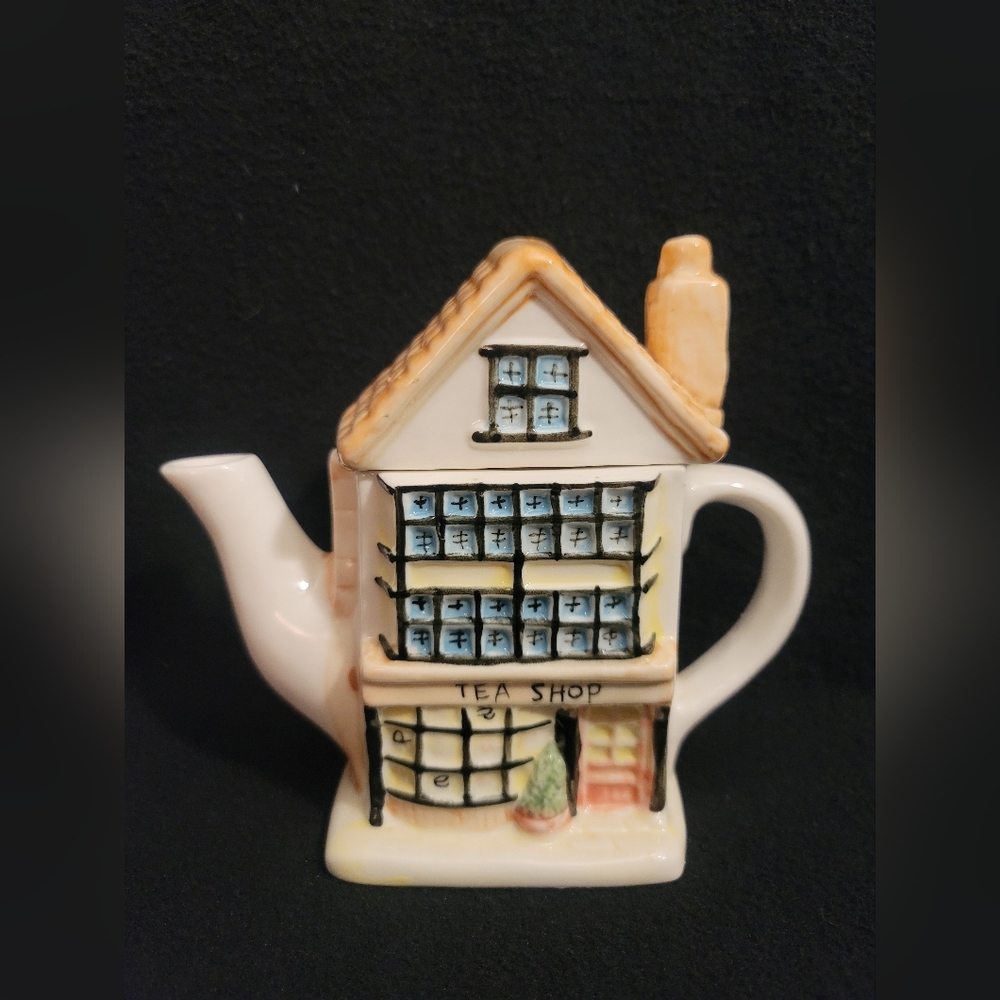 Teapot